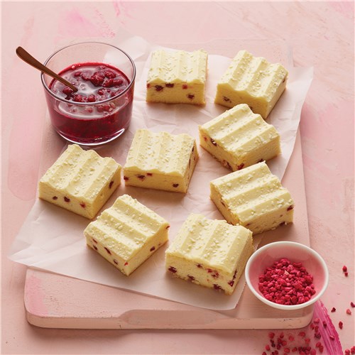 CAKE WHITE CHOCOLATE & RASPBERRY TRAY 2KG(4) # 8219 SARA LEE