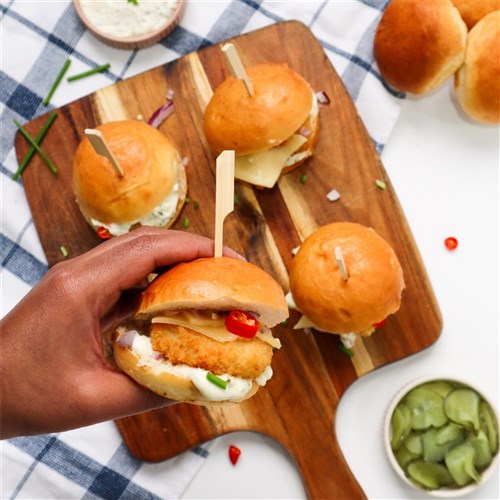 BREAD BUN MILK SLIDER (150 X 35GM) # 14924 BAKERS MAISON