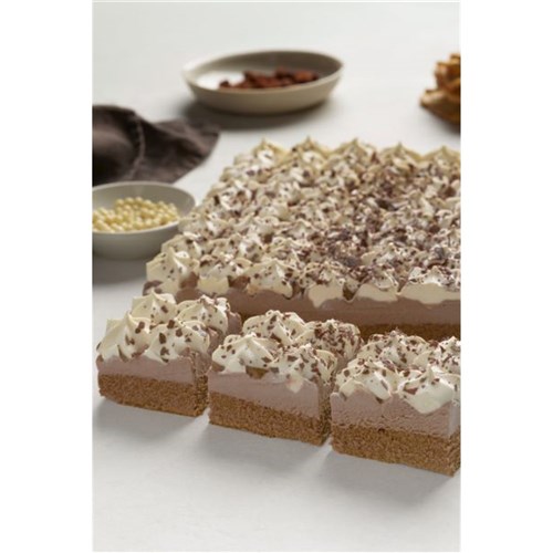 CAKE CHOCOLATE BAVARIAN TRAY 1.15KG(6) # 8103 SARA LEE